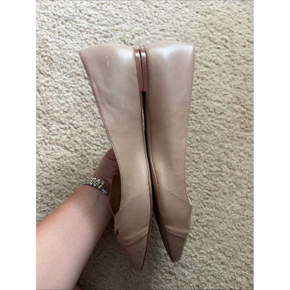 Ann Taylor Neutral Beige Pointed Toe Ballet Flat Bow Accent Sz 8